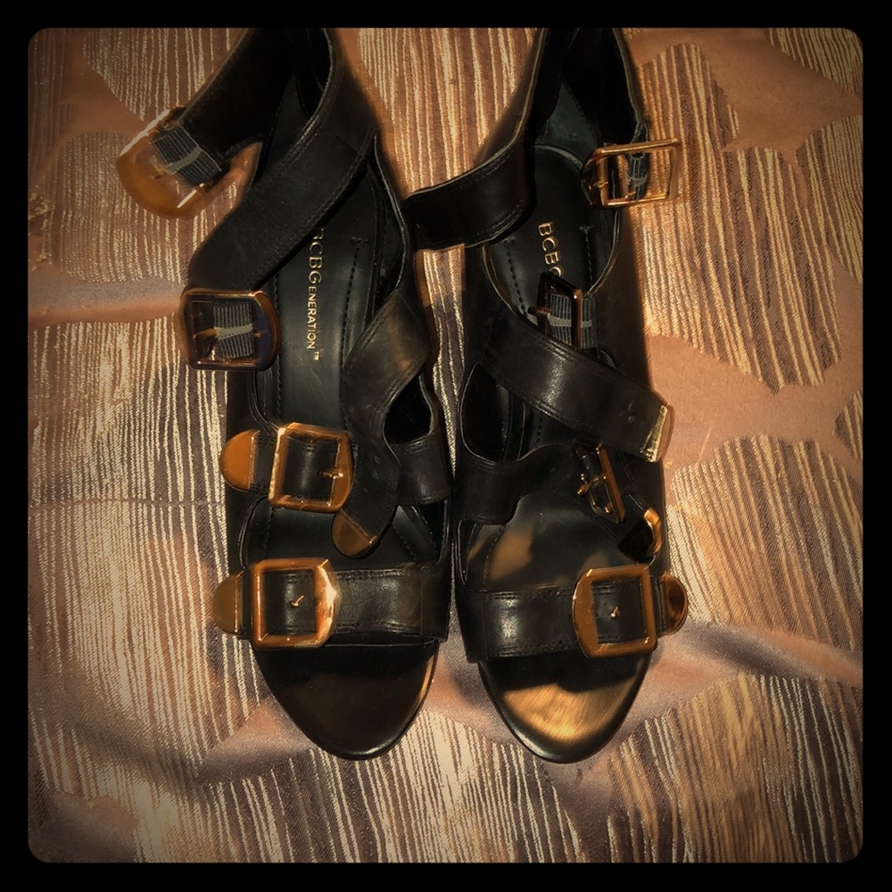 Black platforms